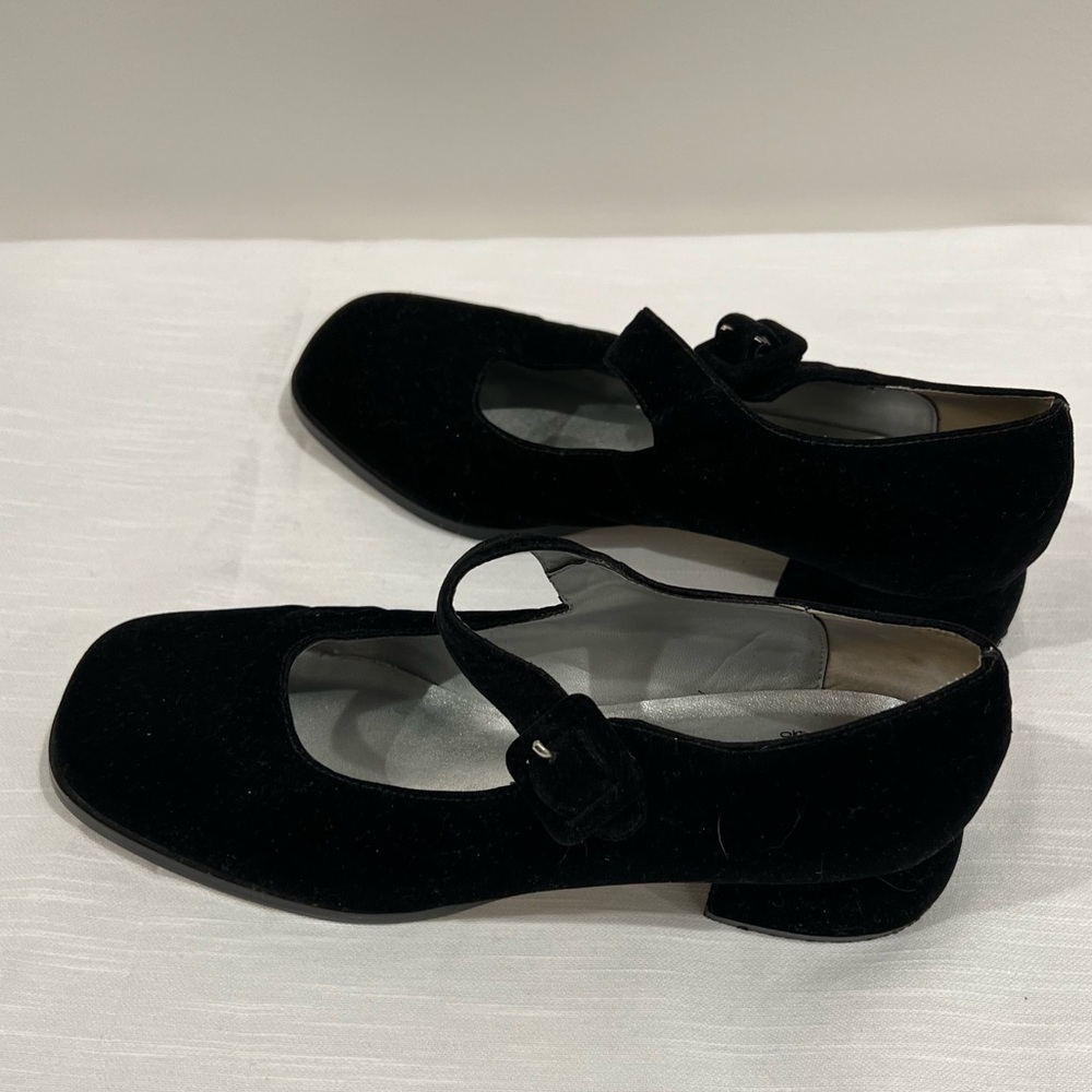 Expressions Footwear Mary Jane Black Velour Shoes - Picture 4 of 6